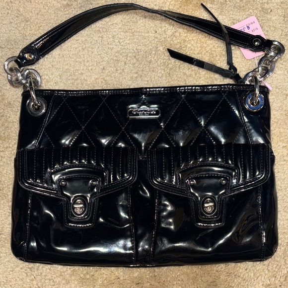 Coach Poppy black patent leather shoulder bag - Picture 1 of 8